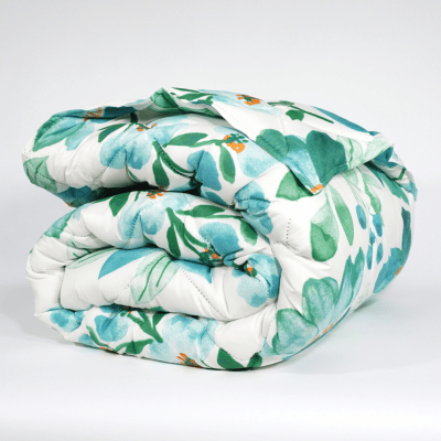 Зимна олекотена завивка за спалня Ария 200/210 см.