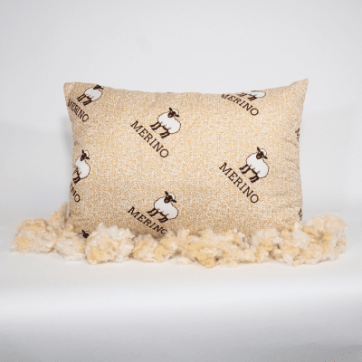 Възглавница Мерино 50/70 см,с пълнеж от вълна , за всички позиции на сън