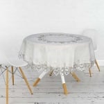 Покривка за кръгла маса в бежов цвят Ф150